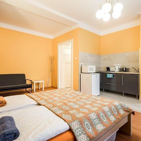 Bpr Cercle Point Apartment Budapest Eksteriør billede